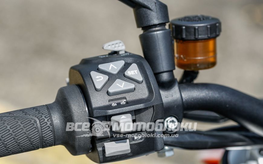 Мотоцикл KTM 1290 SUPER DUKE R MOT-128 фото