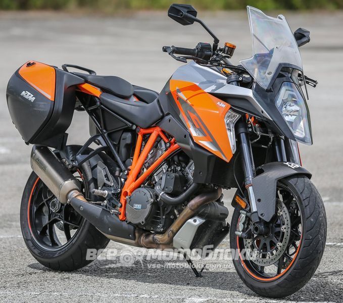 Мотоцикл KTM 1290 SUPER DUKE GT MOT-129 фото