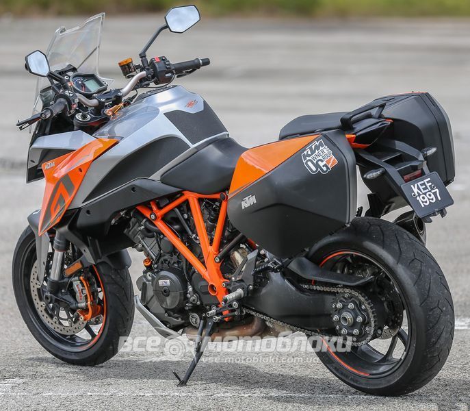 Мотоцикл KTM 1290 SUPER DUKE GT MOT-129 фото