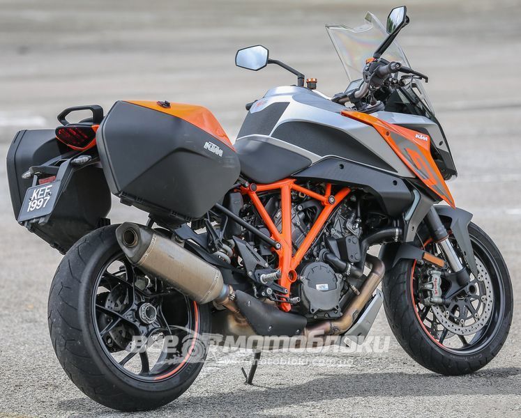 Мотоцикл KTM 1290 SUPER DUKE GT MOT-129 фото