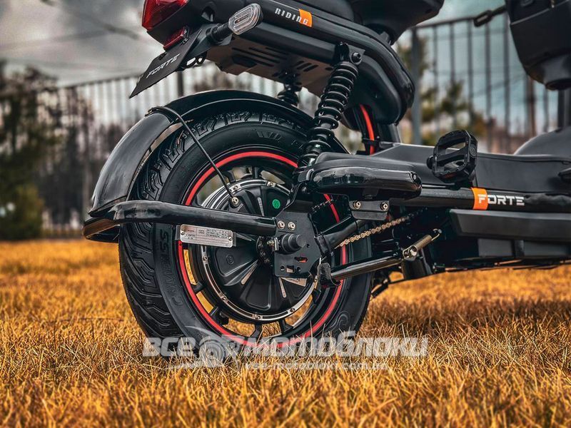 Електроскутер FORTE CR800 ELS-120 фото