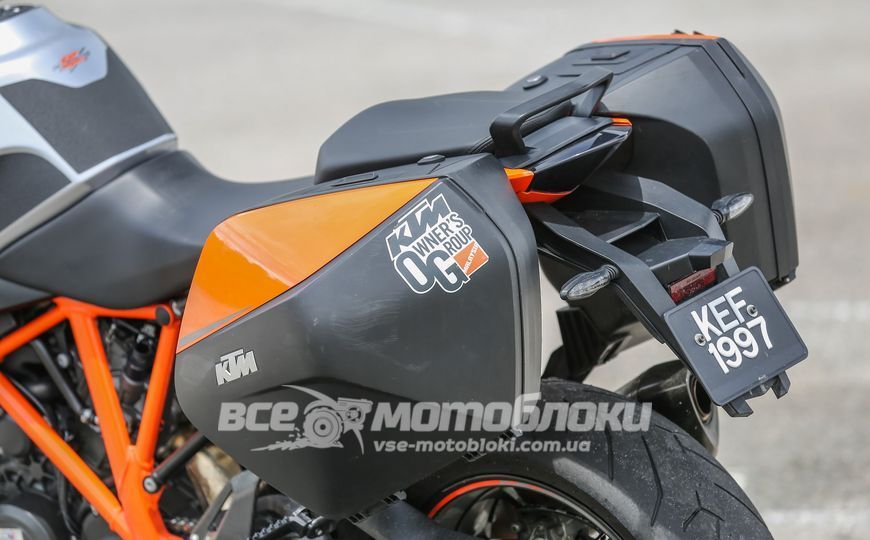 Мотоцикл KTM 1290 SUPER DUKE GT MOT-129 фото