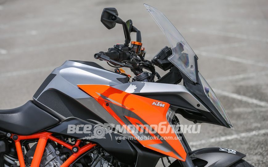 Мотоцикл KTM 1290 SUPER DUKE GT MOT-129 фото