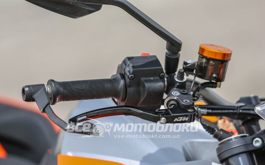Мотоцикл KTM 1290 SUPER DUKE GT MOT-129 фото