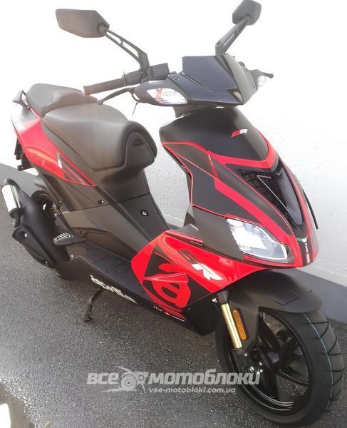 Скутер Aprilia SR 50 R SKU-080 фото
