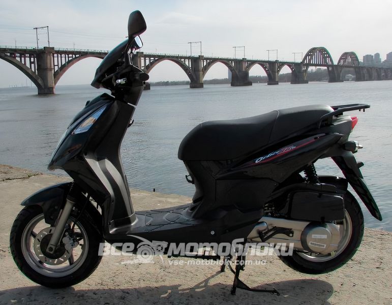 Скутер SYM ORBIT II 150 SKU-031 фото