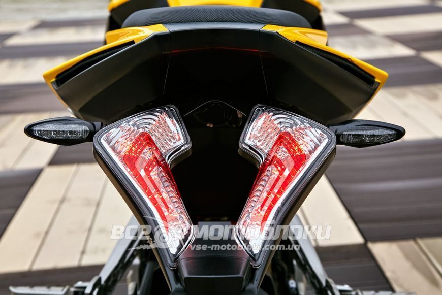Мотоцикл BAJAJ PULSAR RS 200 MOT-032 фото