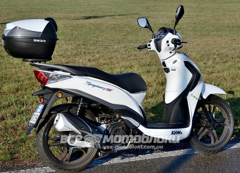 Скутер SYM SYMPHONY ST 200 SKU-032 фото