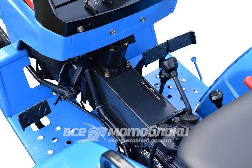 Минитрактор Mitsubishi МТ 1601 JMT-17 фото