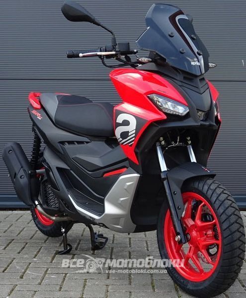 Скутер Aprilia SR GT 125 SKU-085 фото