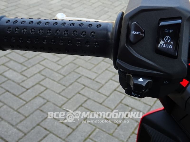 Скутер Aprilia SR GT 125 SKU-085 фото