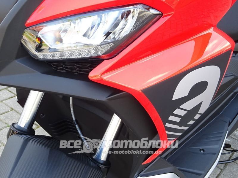 Скутер Aprilia SR GT 125 SKU-085 фото