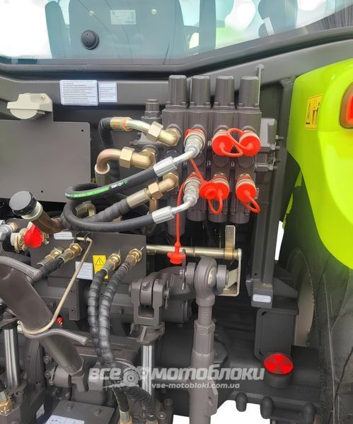 Мінітрактор Zoomlion RH-1104 Cab 78-93 фото