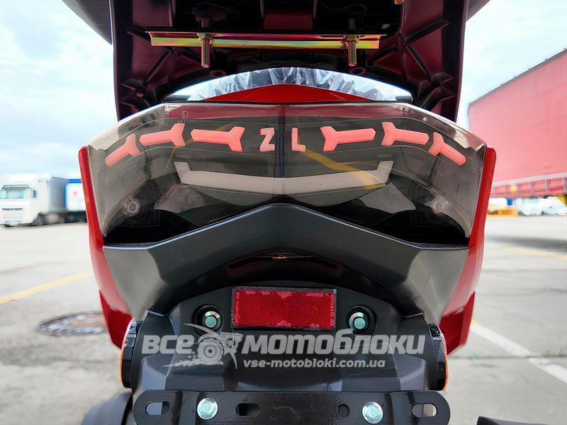 Скутер SPARK SP150S-18 SKU-091 фото