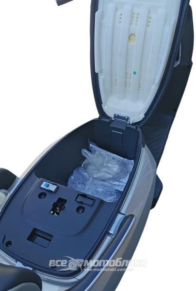 Електроскутер GTM Flex ELS-171 фото