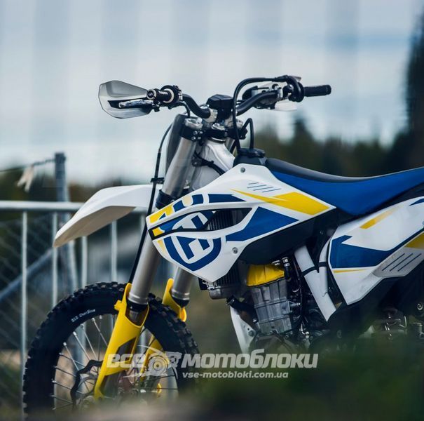 Мотоцикл HUSQVARNA FC 450 MOT-043 фото