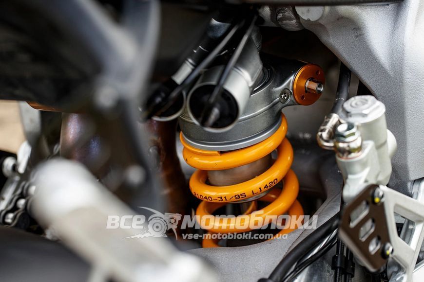 Мотоцикл APRILIA TUONO V4/FACTOR MOT-398 фото